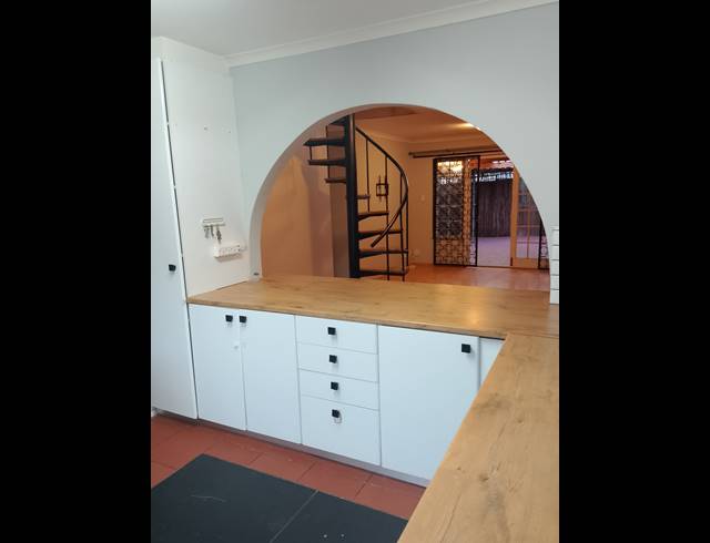 2 bed property to rent in SUNRIDGE